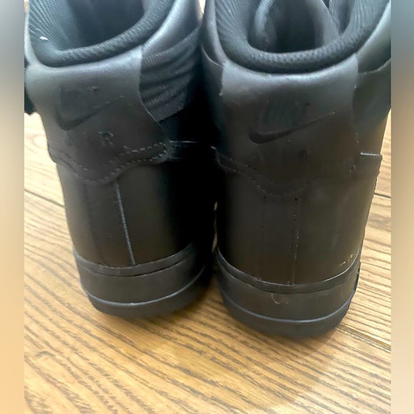 Nike Air Force 1 High '07 Triple Black CW2290-001 Basketball Shoes Men's Sneaker - Picture 5 of 7